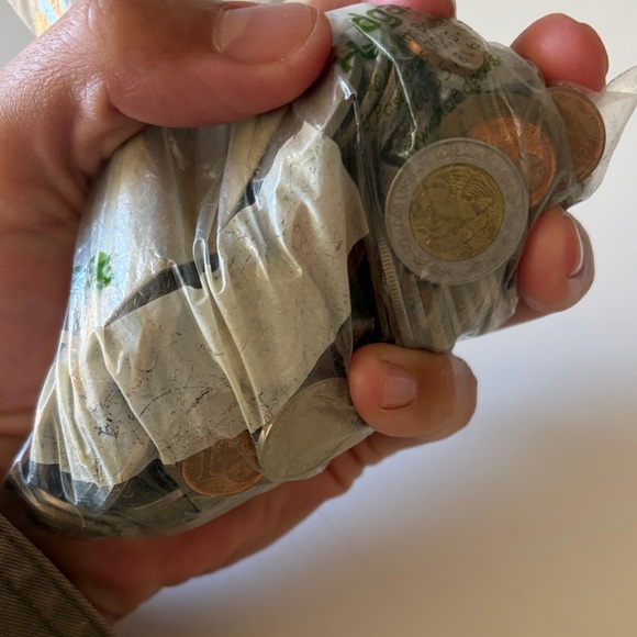 Mixed Coin Collection - Picture 2 of 8